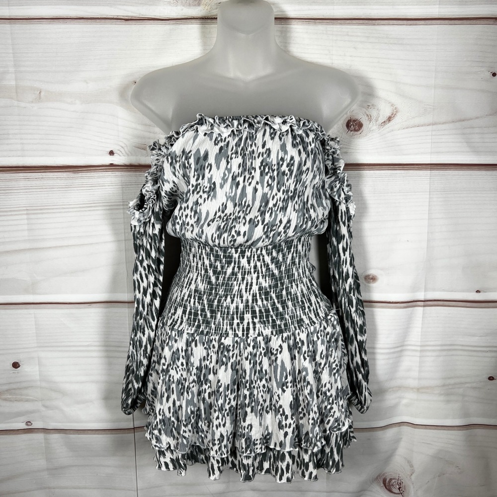 Surf Gypsy Dress Womens Small White Animal Print Smocked Off Shoulder Mini Beach